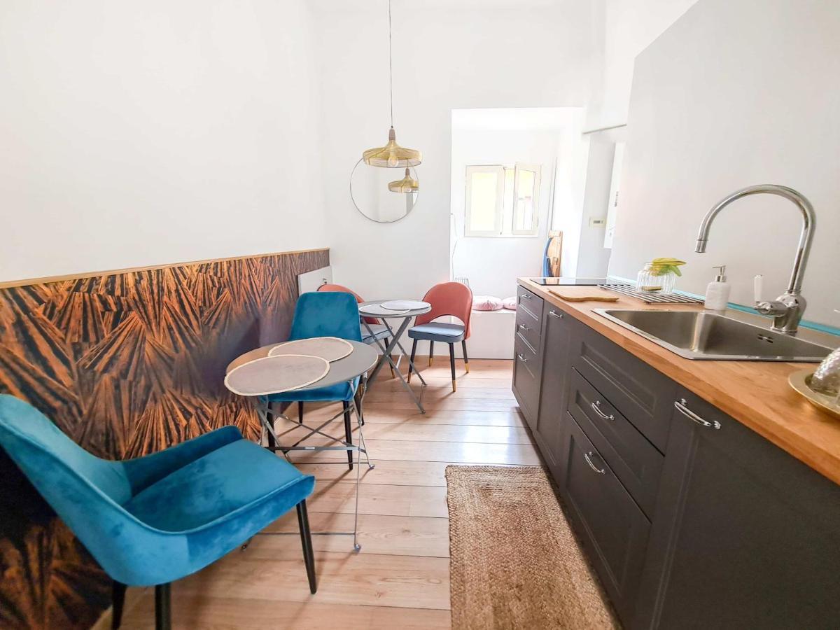 Via Vittoria Quattro Apartment Рим Екстериор снимка