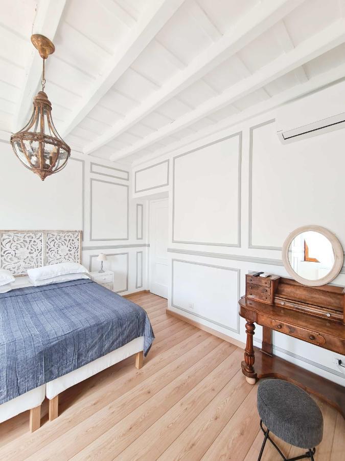 Via Vittoria Quattro Apartment Рим Екстериор снимка