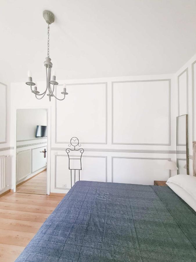 Via Vittoria Quattro Apartment Рим Екстериор снимка